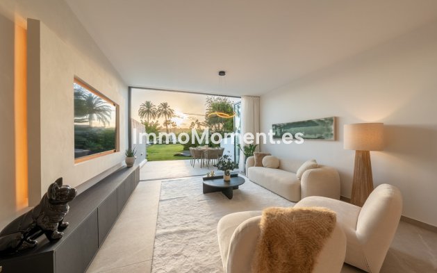 Resale - Townhouse - Marbella - Nueva Andalucía
