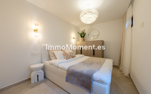 Resale - Townhouse - Marbella - Nueva Andalucía