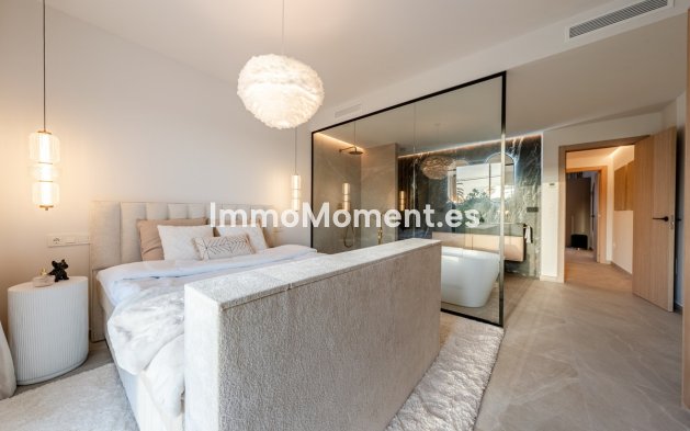 Resale - Townhouse - Marbella - Nueva Andalucía