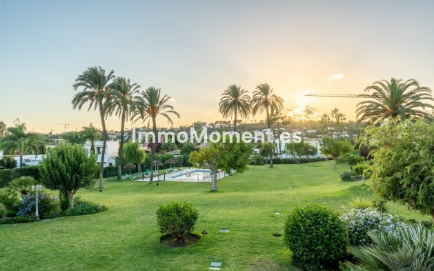 Resale - Townhouse - Marbella - Nueva Andalucía