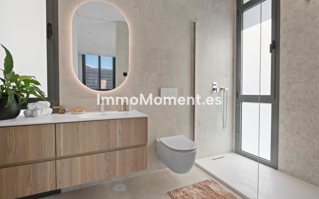 Obra nueva - Villa independiente - Benidorm