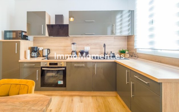 Resale - Apartment - Torrevieja - Playa del Cura
