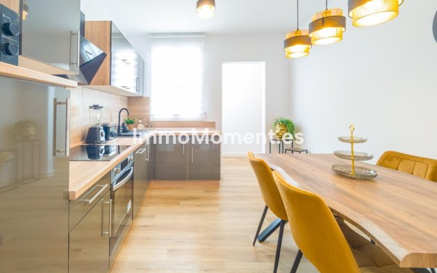 Resale - Apartment - Torrevieja - Playa del Cura