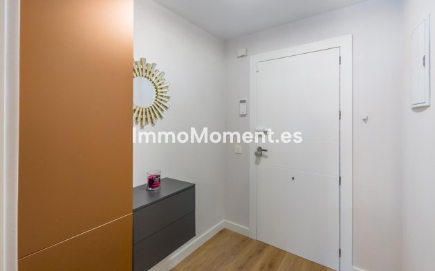Resale - Apartment - Torrevieja - Playa del Cura
