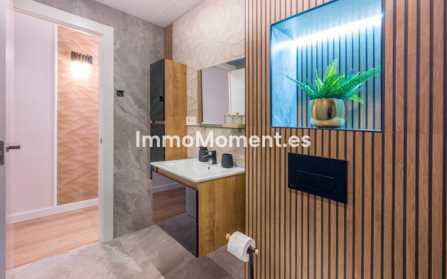 Resale - Apartment - Torrevieja - Playa del Cura