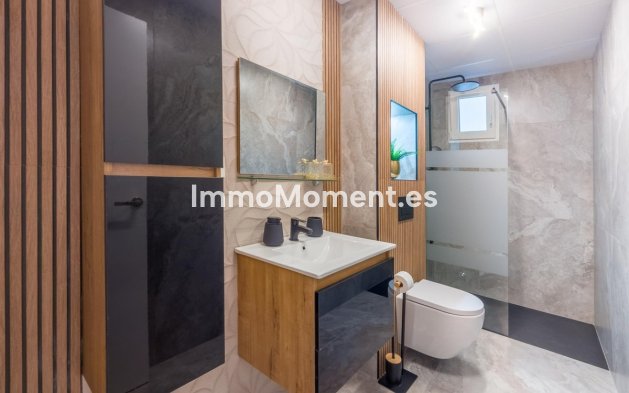 Resale - Apartment - Torrevieja - Playa del Cura