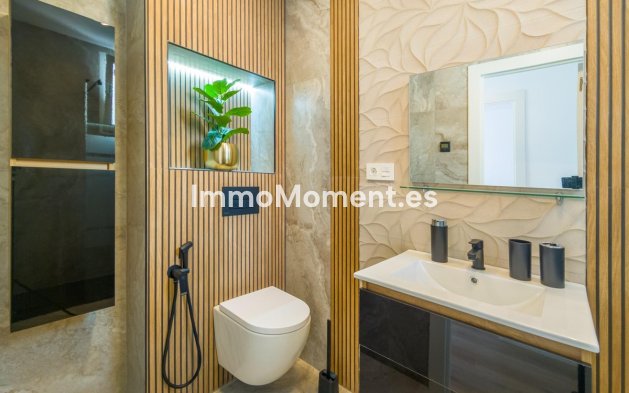 Resale - Apartment - Torrevieja - Playa del Cura