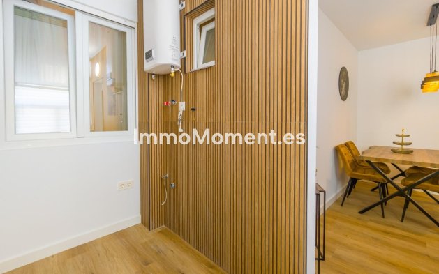 Resale - Apartment - Torrevieja - Playa del Cura
