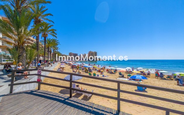 Resale - Apartment - Torrevieja - Playa del Cura