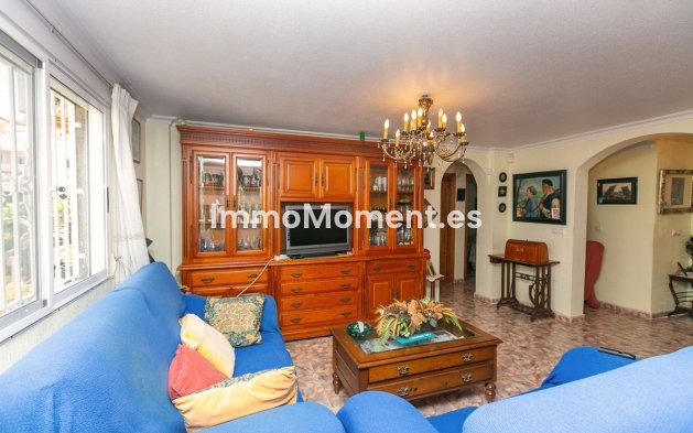 Bestaande woning - Vrijstaande villa - Orihuela - Orihuela Costa