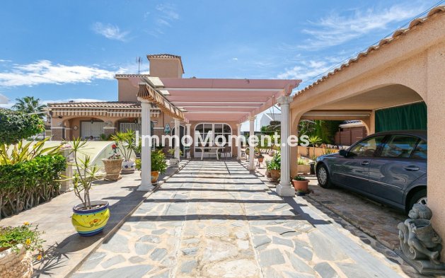 Bestaande woning - Vrijstaande villa - Orihuela - Orihuela Costa