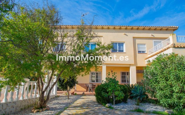Bestaande woning - Vrijstaande villa - Torrevieja - Torre la mata