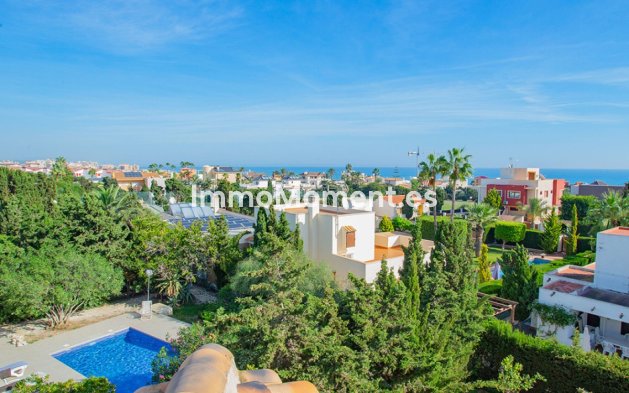 Bestaande woning - Vrijstaande villa - Torrevieja - Torre la mata