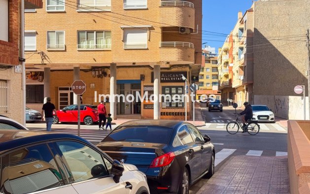 Wiederverkauf - Wohnung - Torrevieja - La Mata
