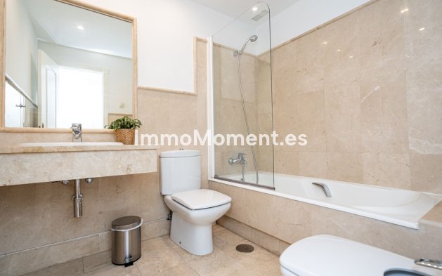 Resale - Apartment - Marbella - Marbella Centro