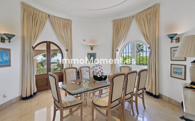 Reventa - Villa independiente - Marbella - Hacienda Las Chapas
