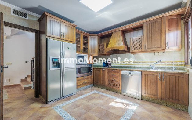 Resale - Detached villa - Málaga - Puerto de la Torre