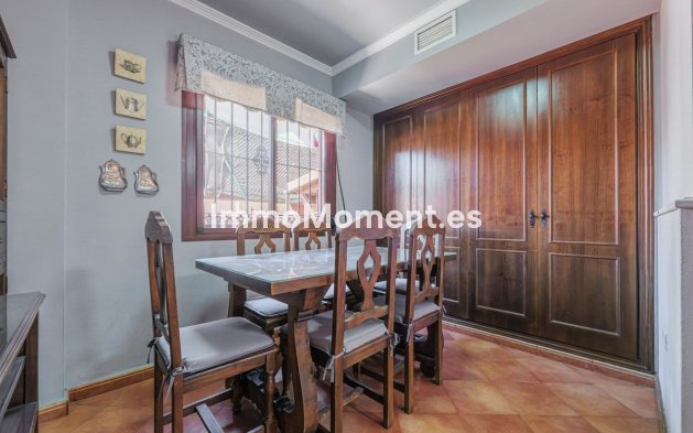 Resale - Detached villa - Málaga - Puerto de la Torre