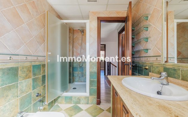 Resale - Detached villa - Málaga - Puerto de la Torre