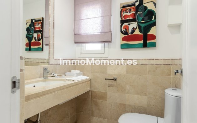 Revente - Appartement - Marbella - Nueva Andalucía