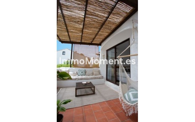 Resale - Apartment - Estepona - New Golden Mile