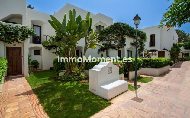 Resale - Apartment - Estepona - New Golden Mile