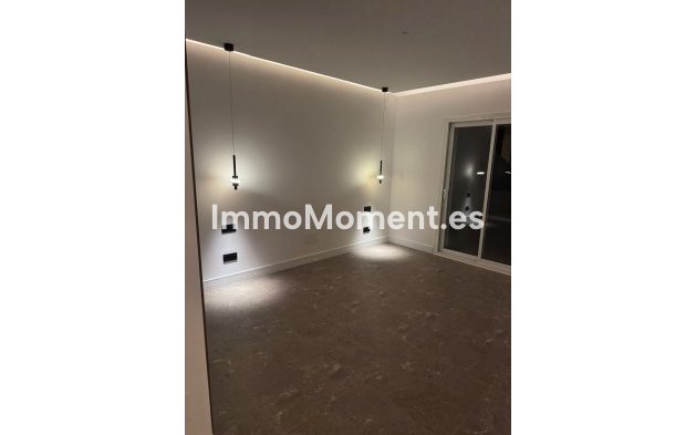 Resale - Apartment - Benahavís - La Quinta