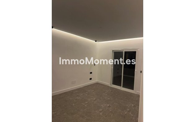 Resale - Apartment - Benahavís - La Quinta