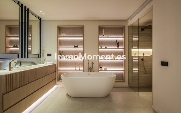 Resale - Detached villa - Marbella - Nueva Andalucía