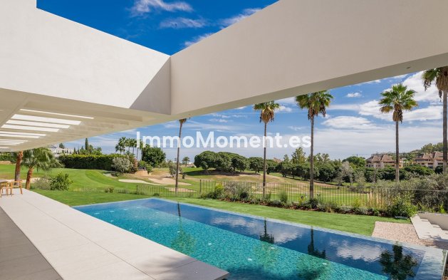 Resale - Detached villa - Marbella - Nueva Andalucía