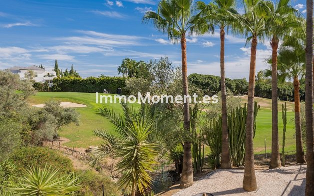 Resale - Detached villa - Marbella - Nueva Andalucía