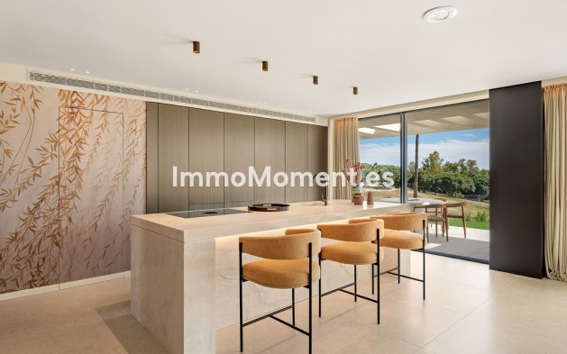 Resale - Detached villa - Marbella - Nueva Andalucía
