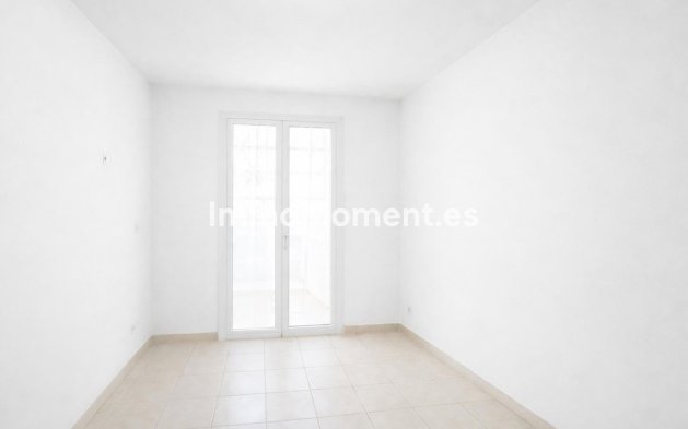 Revente - Appartement - Estepona  - Selwo