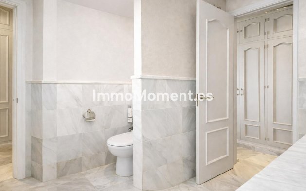Revente - Appartement - Estepona  - Selwo