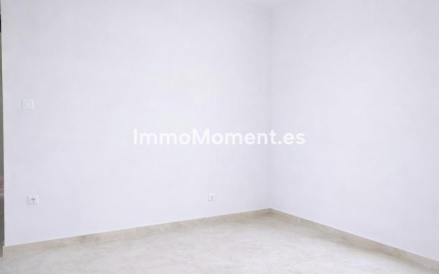 Revente - Appartement - Estepona  - Selwo