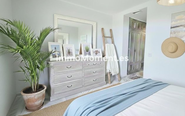 Revente - Appartement - Estepona  - Selwo
