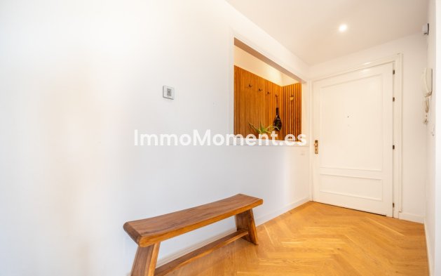 Revente - Appartement - Marbella - Nueva Andalucía