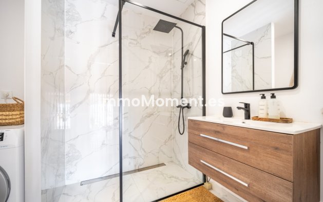 Revente - Appartement - Marbella - Nueva Andalucía