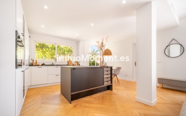 Revente - Appartement - Marbella - Nueva Andalucía