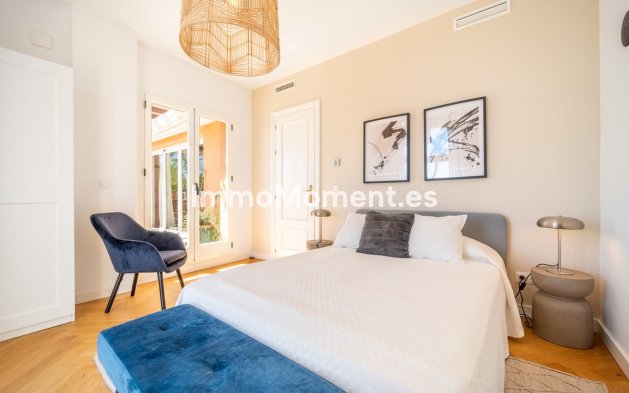 Revente - Appartement - Marbella - Nueva Andalucía