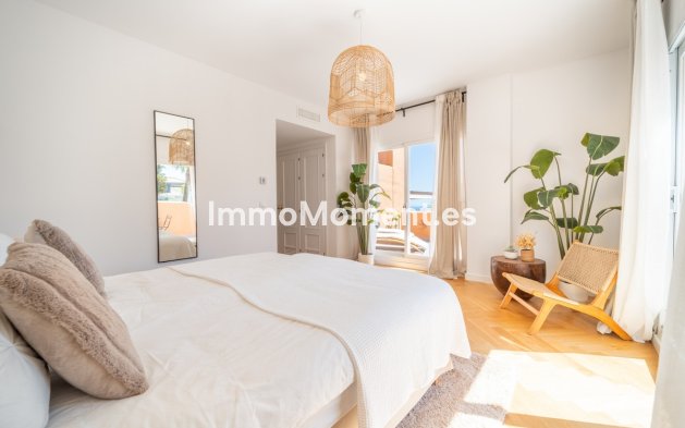Revente - Appartement - Marbella - Nueva Andalucía