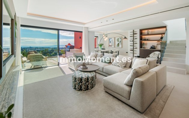 Resale - Apartment - Benahavís - Monte Halcones
