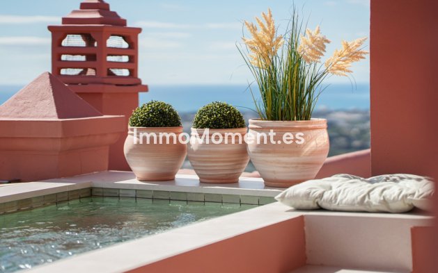 Resale - Apartment - Benahavís - Monte Halcones