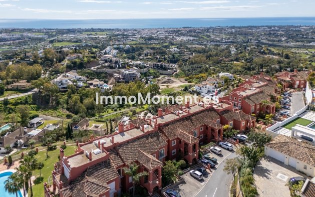 Resale - Apartment - Benahavís - Monte Halcones