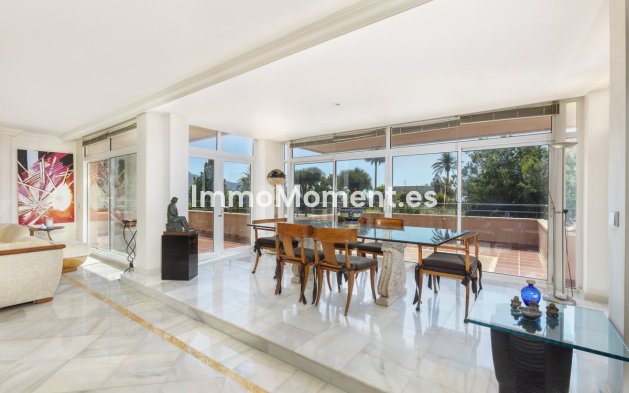 Revente - Appartement - Marbella - Nueva Andalucía
