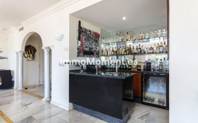 Revente - Appartement - Marbella - Nueva Andalucía