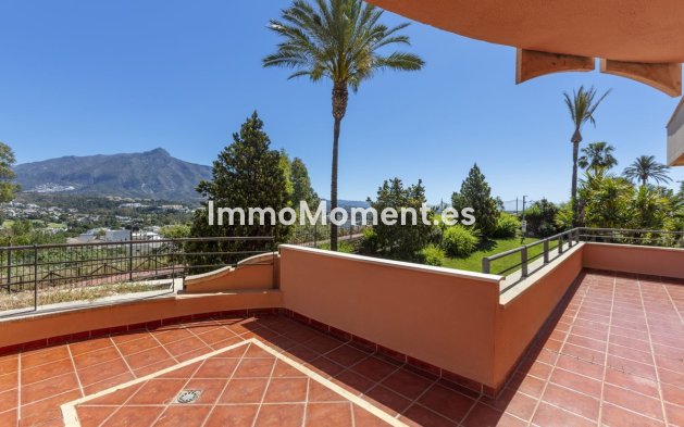 Revente - Appartement - Marbella - Nueva Andalucía