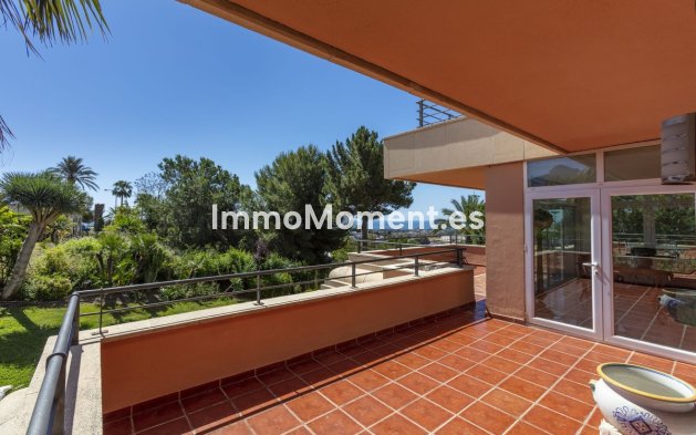 Revente - Appartement - Marbella - Nueva Andalucía