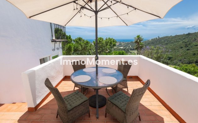 Resale - Detached villa - Estepona - Estepona Centro
