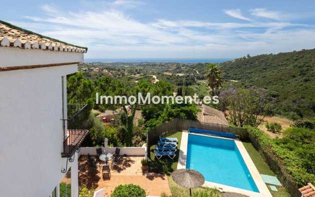 Resale - Detached villa - Estepona - Estepona Centro